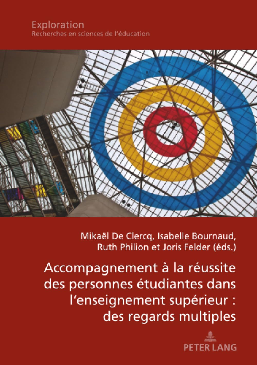 Accompagnement à la réussite des personnes étudiantes dans l'enseignement supérieur : des regards multiples