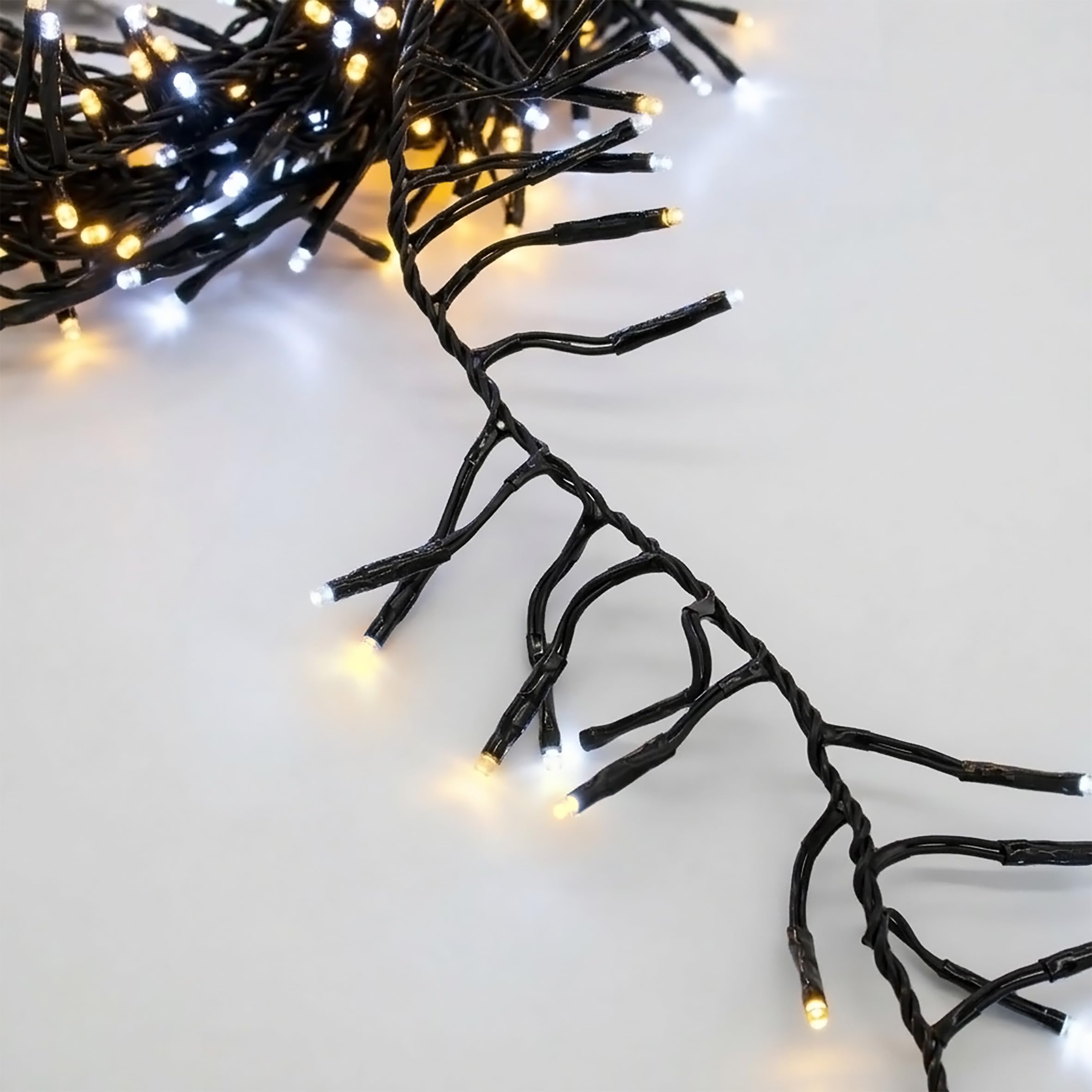 Spetebo LED Büschel Lichterkette kalt/warm weiß LED Mix - 3000 LED / 22 m- Cluster Lichterkette mit 8 Funktionen und Speicherchip - Weihnachtsbaum Lichter Deko für Innen und Außen (22,0m / 3000 LED)
