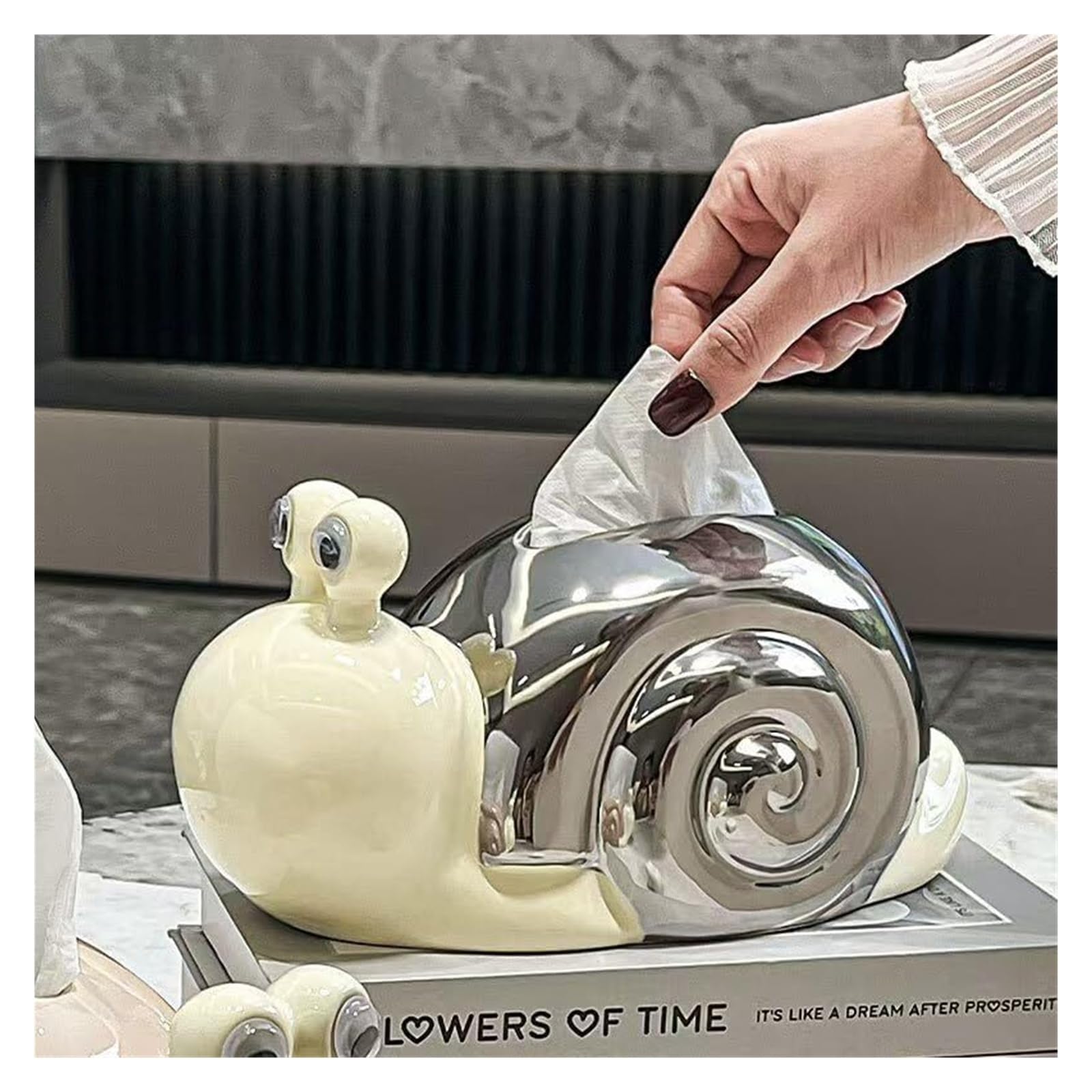 Kosmetiktuch-Spenderbox Kreative dekorative Keramik-Schnecken-Taschentuchbox, modernes minimalistisches Design Must-Haves für die Wohnung(Silvery White)