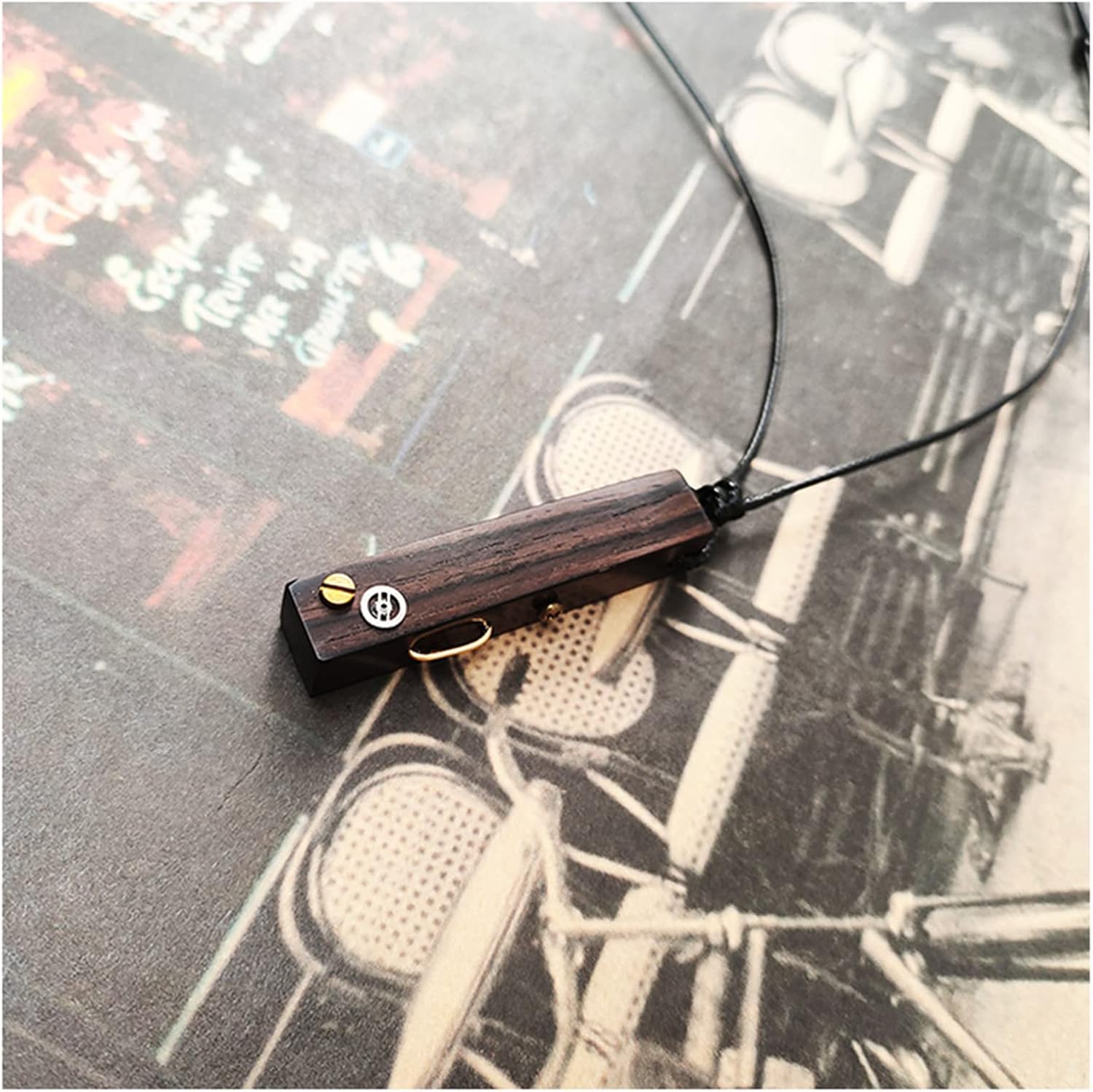 Industrial Style Retro Necklace Steampunk Mechanical Neutral Boyfriend Style Wooden Handmade Custom Pendant Necklace