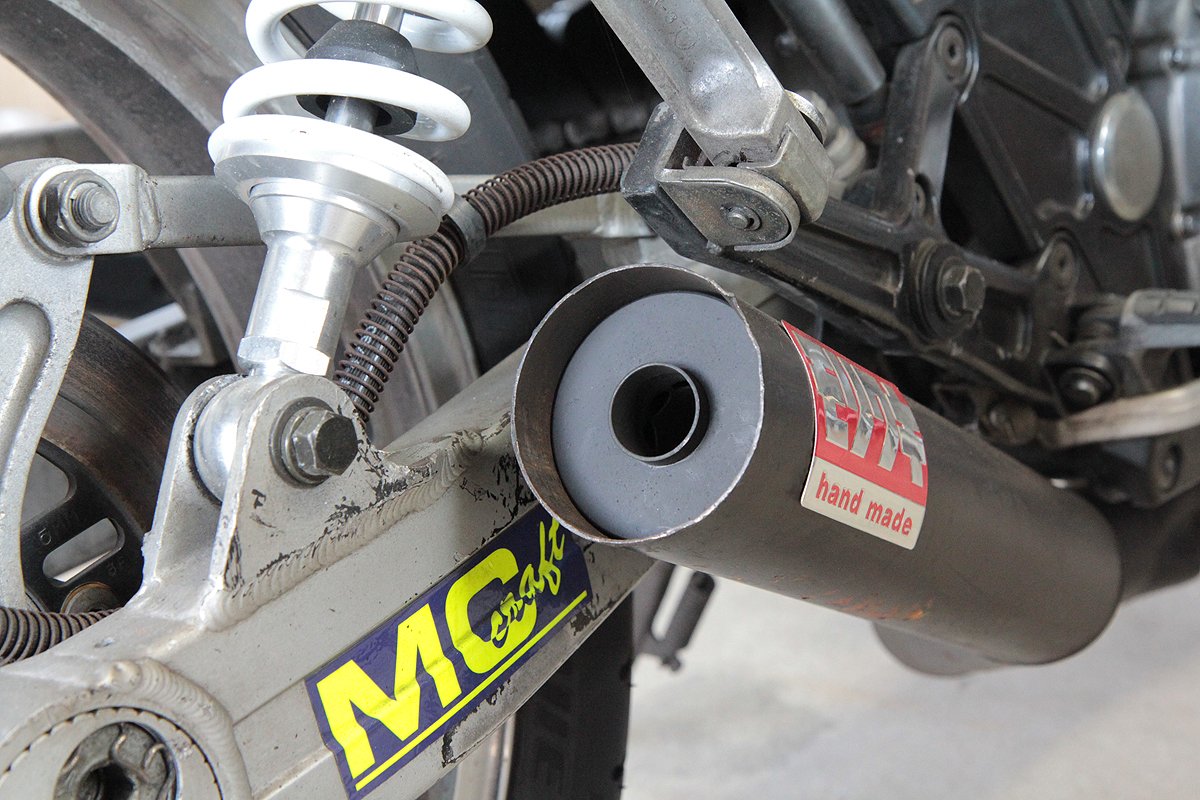 Amazon | Cherry Bomb 【295】 S1 インナーサイレンサー 70パイ