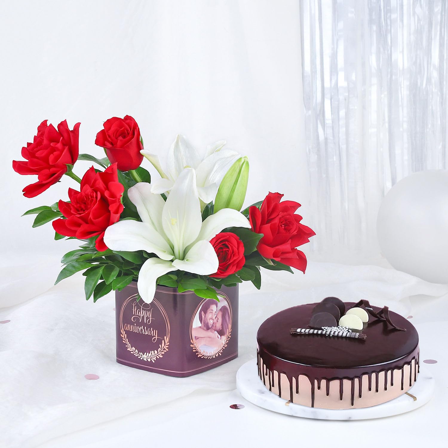 Fnp Personalised Anniversary Floral Vase N Chocolate Cake-image-15