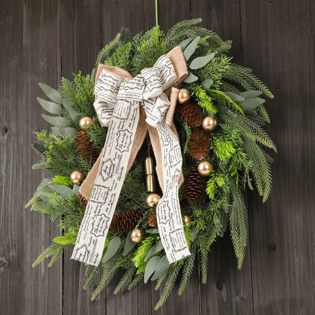 Weihnachtskranz aus Plastik und Seide Weihnachtskranz aus Plastik