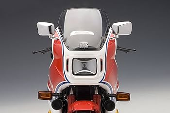 オートアート1/6　HONNDA　CB1100R　ホンダCB1100R Amazon | AUTOart 1/6 ホンダ CB1100R '83 完成品 | ミニカー