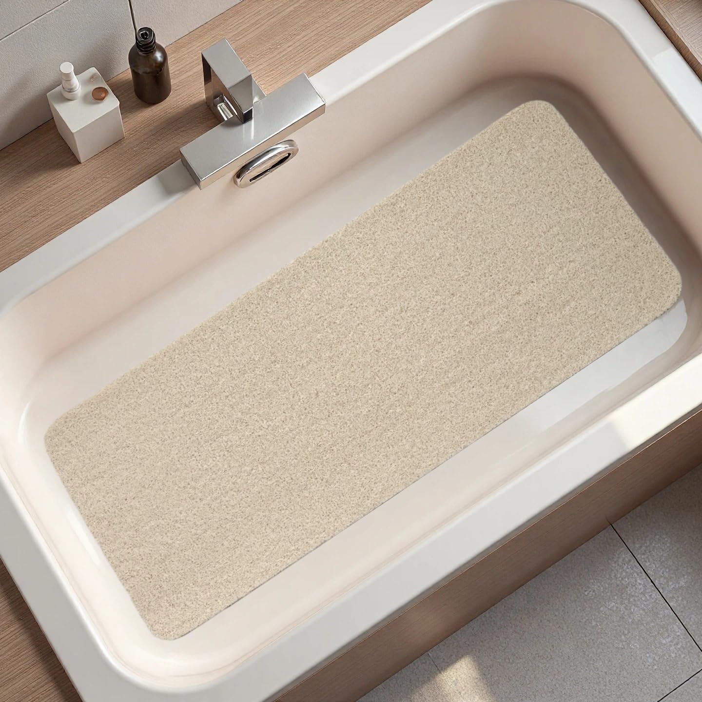 PVC Shower Mat, Non Slip Bath Mat, Anti Slip Bathtub Mat for Tub, Quick Drying PVC Bathroom Floor Mat, Washable Waterproof Suction Bath Mats for Shower & Bathroom (Beige, 15.7 * 39.37Inch)
