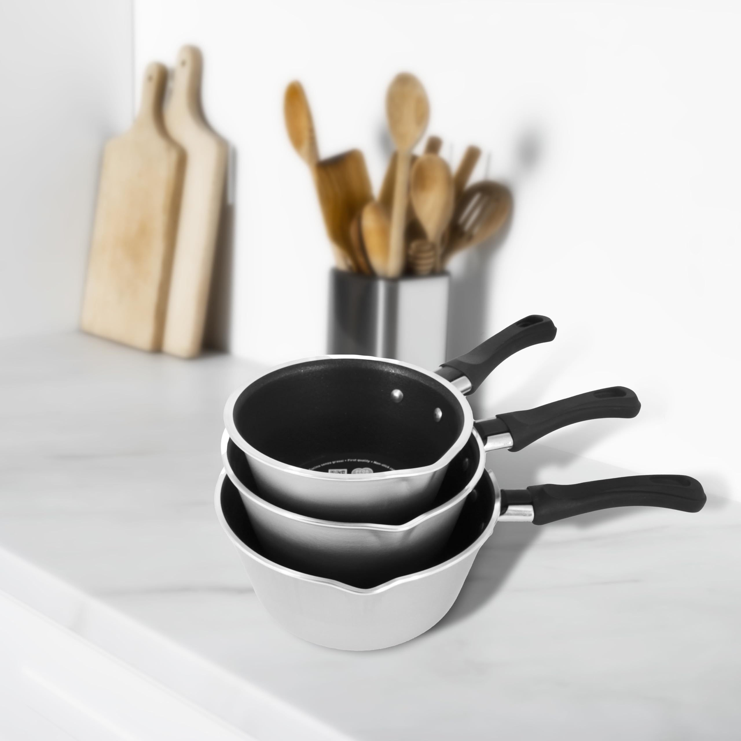 zanetti, Tris di Casseruole Antiaderenti Coniche, Diametri 12 cm, 14 cm, 16 cm, Casseruole con Beccuccio in Alluminio Alimentare, Made in Italy