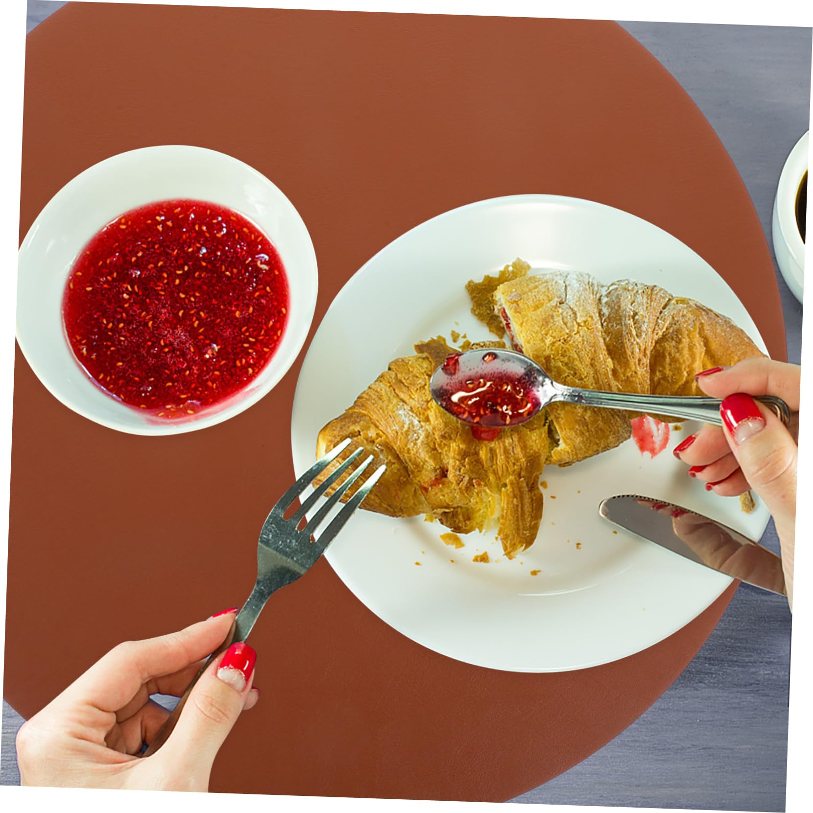 COLLBATH Set Di 6 Tovagliette in Similpelle Rotonde Resistenti E Facili Da Pulire Per Tavolo Da Pranzo E Cucina