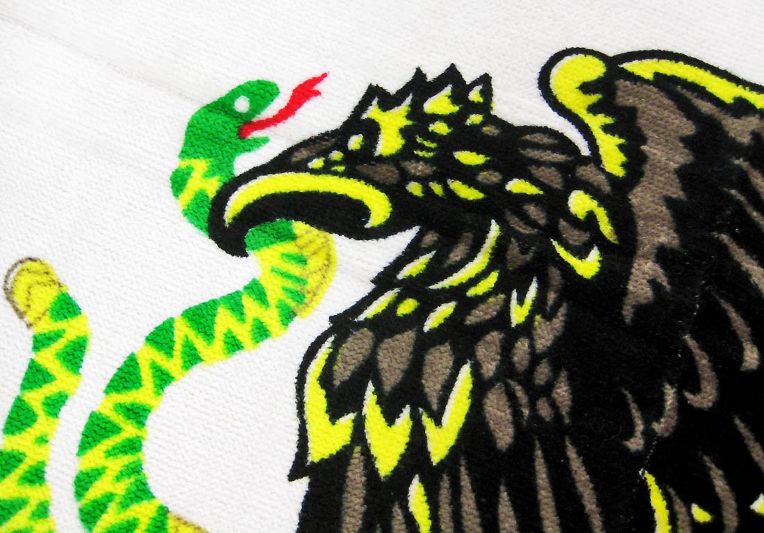 Mexican Flag Terrycloth Beach Towel – 60 X 30 Inches, Patriotic Mexico-Themed Towel For Pool & Beach - View #3