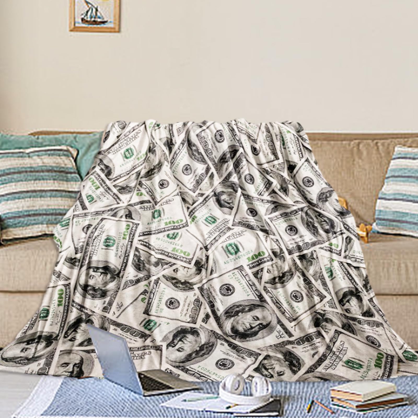 AUSTUFF 60"×80" Money Throw Blanket，100 Dollar Bill Pattern Print Fleece Blankets,Soft Cozy Lightweight Dollar Throw Blanket Bedroom Decor for Adults Kids All Season Use