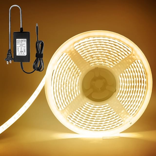 Blanc chaud Flexible LED Strip Light Waterproof avec adaptateur de puissance, 12V 5M | 5050 SMD 300 Led PCB Noir pour la maison,Cuisine,Sous Cabinet,Lumière de décoration de soirée d'étage 16.4Ft