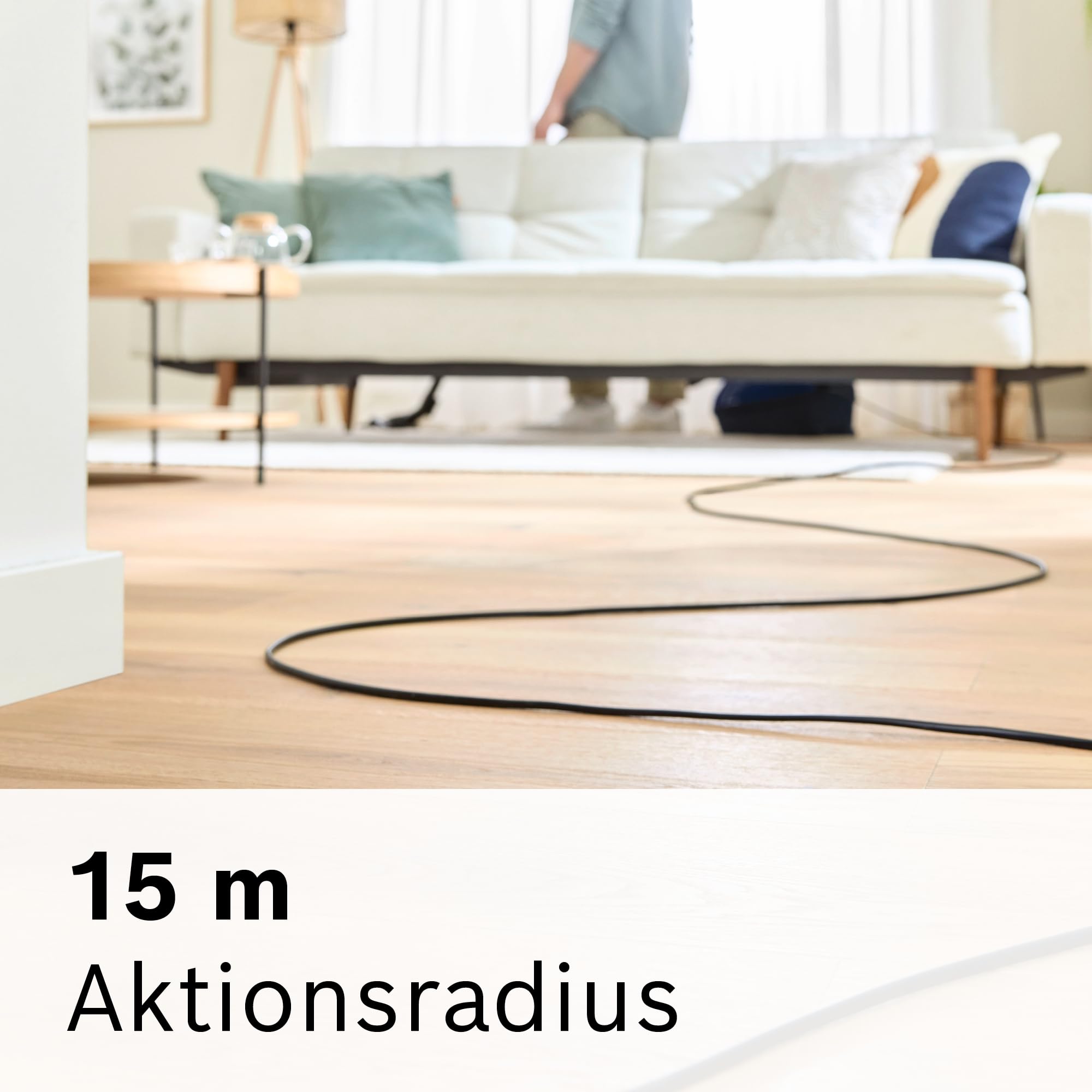 Bosch Staubsauger mit Beutel Serie 8 BGL8XPER, ideal für Allergiker, Hygiene-Filter, 10 Jahre Motorgarantie, XXL-Polsterdüse, XXL-Fugendüse, langes Kabel, Made in Germany, leise, 700 W, blau