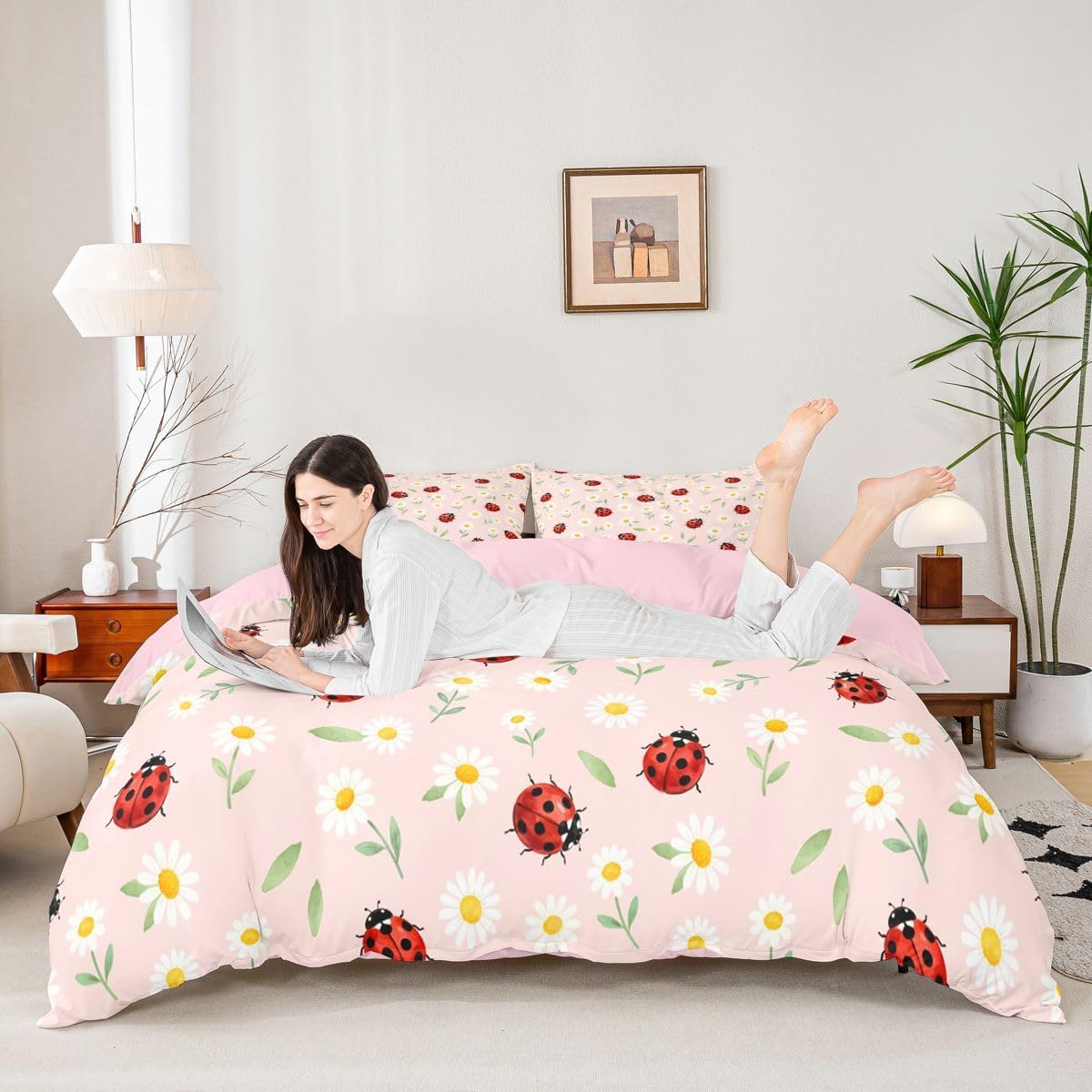 Castle Fairy Cartoon Ladybug Duvet Cover Set Toddler Size Cute Daisy Floral Bedding Set 2Pcs for Kids Girls Adults Room Decor Natural Wildlife Beetles Soft Pink Red Quilt Cover,1 Pillowcase(No Core)