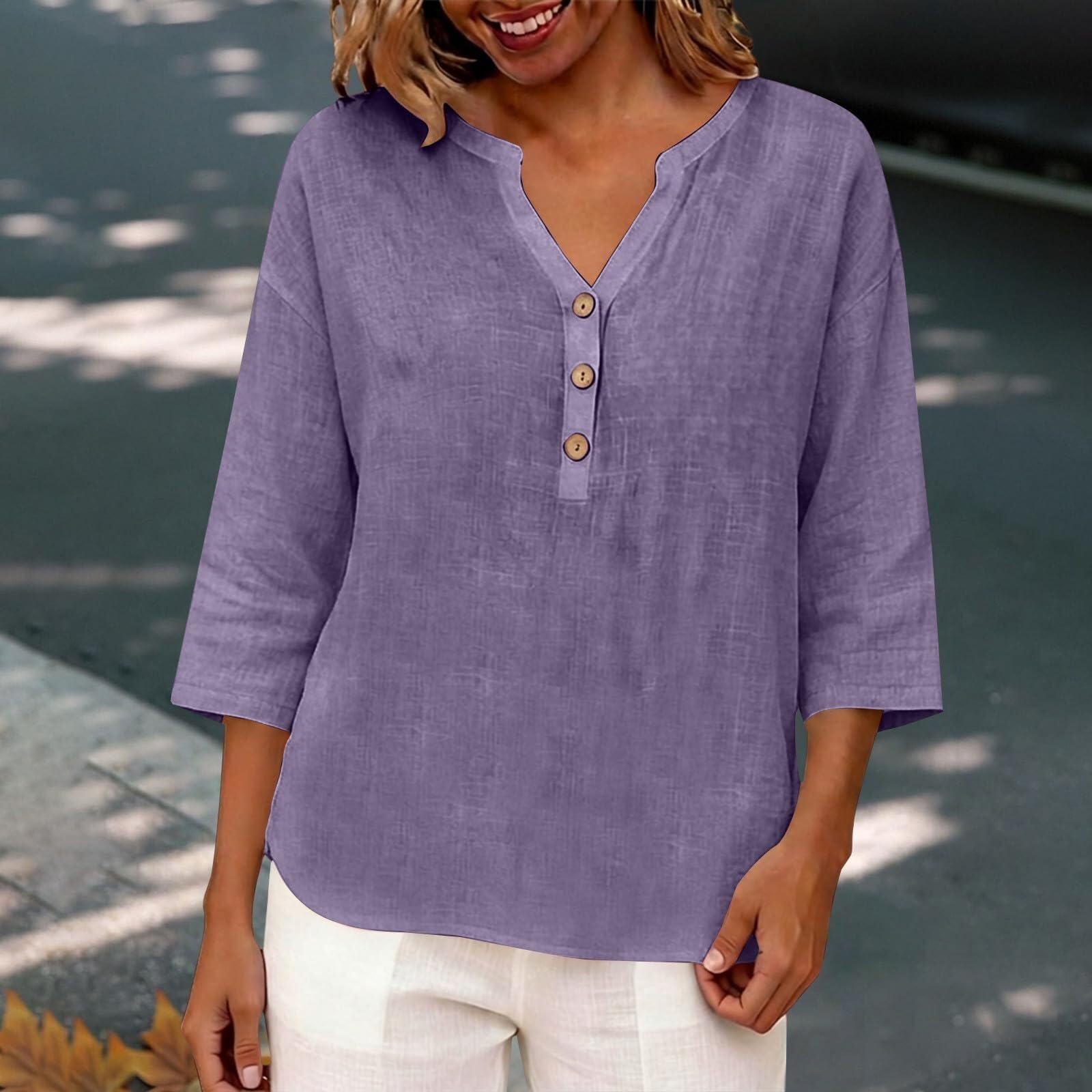 Camicetta da donna in mussola con maniche a 3/4, in lino, scollo a V, con bottoni | Materiale traspirante in cotone e lino, vestibilità comoda, versatile, elegante abbottonatura