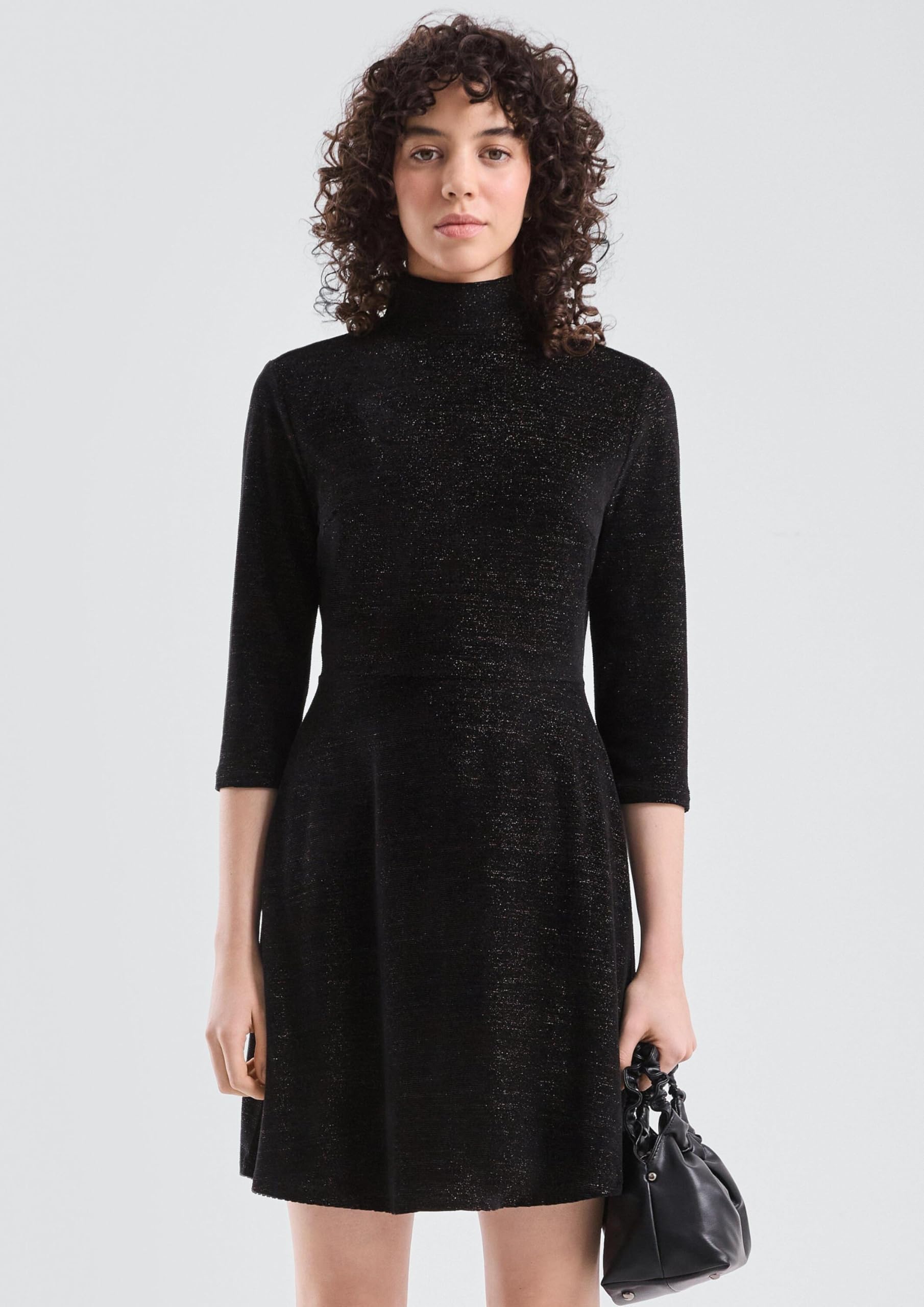 QS Samtkleid mit Glitzer