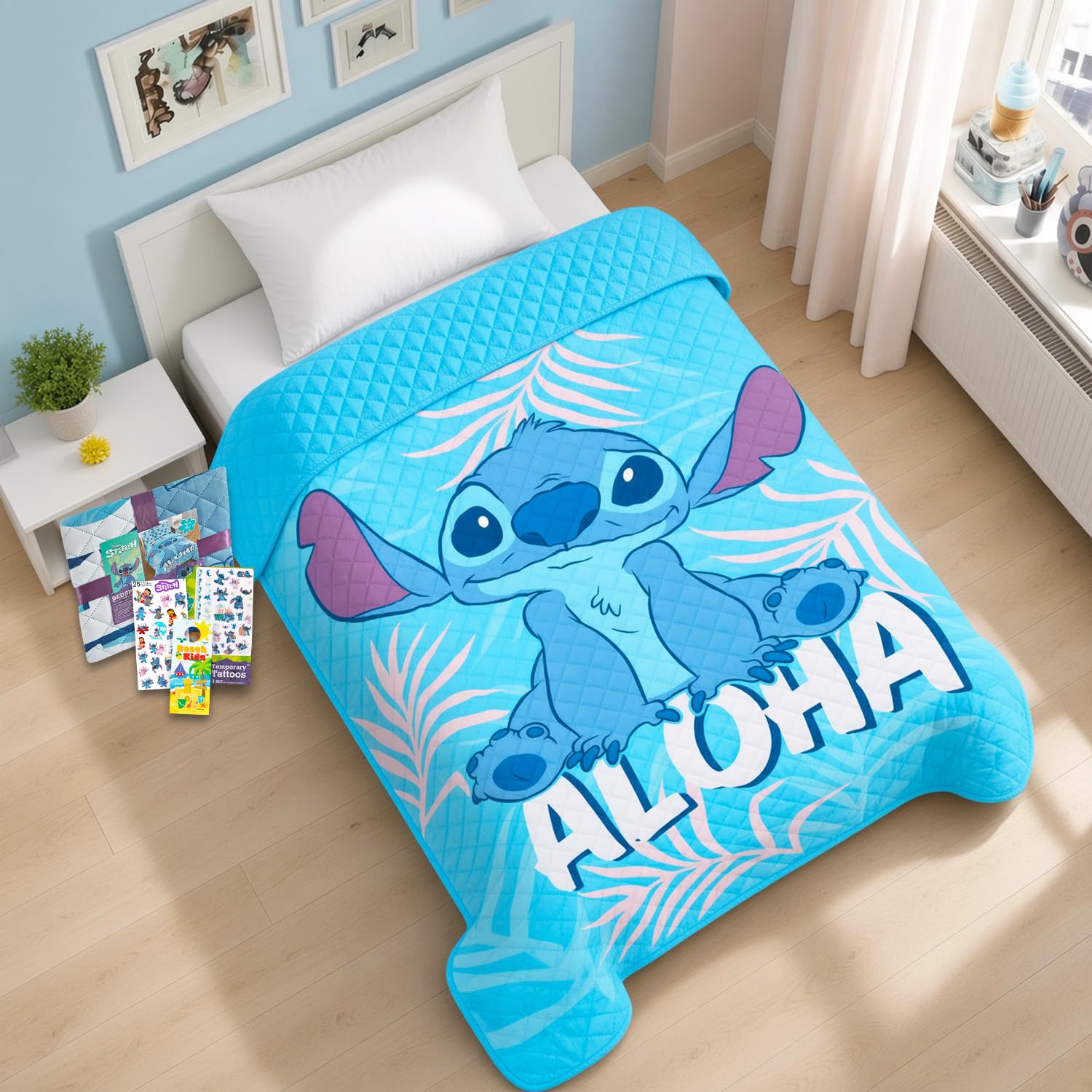Photo 1 of Disney Stitch Twin Bedspread Set