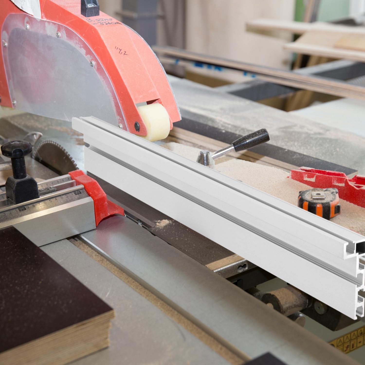 QWORK® T Nut Führungsschienen, 75 Typ 800MM T-Nut Schiene Gehrungsschiene, Aluminiumlegierung Führungsschienen, für Holzbearbeitung, Tischkreissäge, Zaunbefestigung