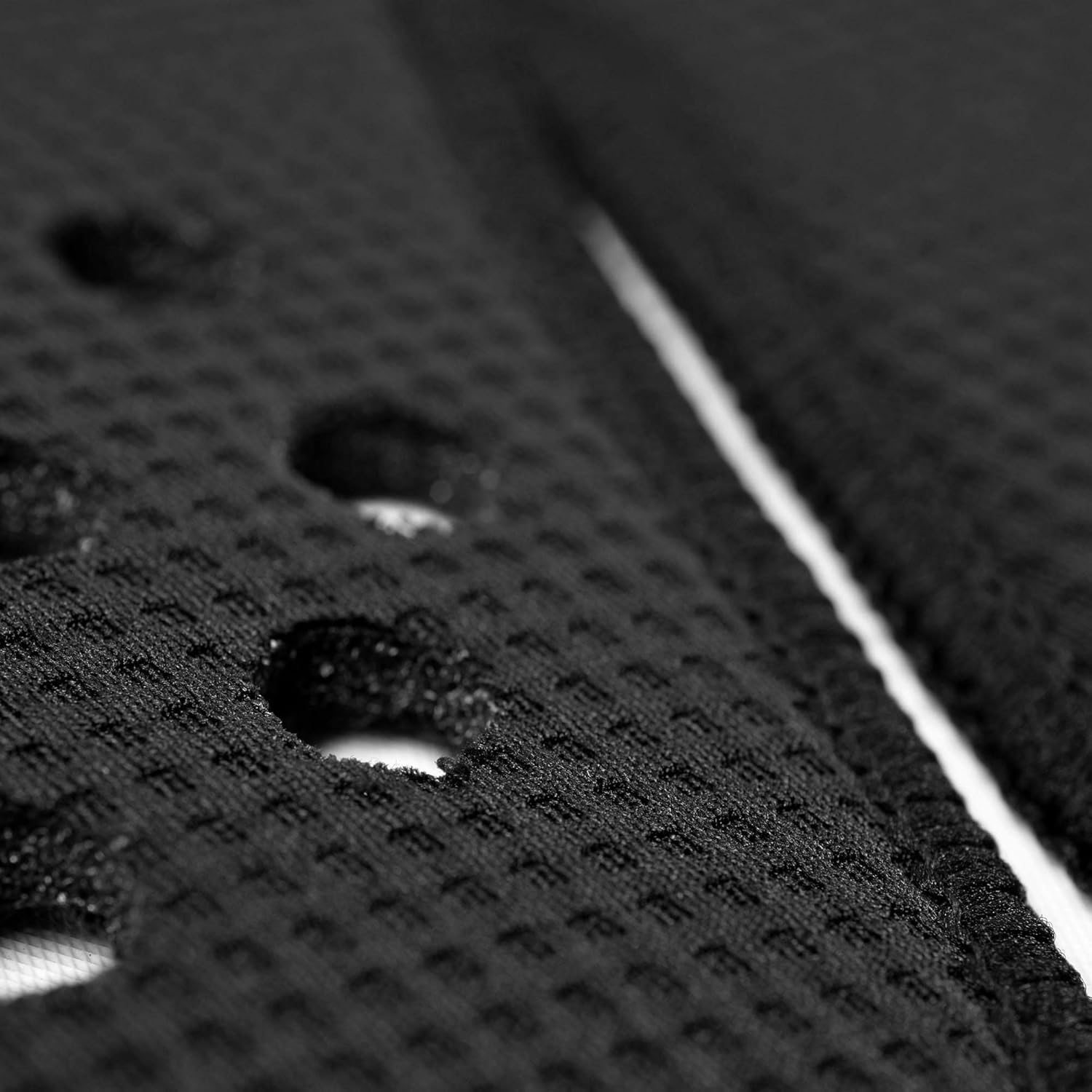 WellVisors Black Dash Mat Dashboard Cover Compatible with Volkswagen VW 2009-2014 Golf Hatch GTI Jetta Wagon