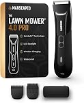 MANSCAPED® The Lawn Mower® 4.0 PRO - Tondeuse à Poils du Maillot & du Corps, Lame de Tonte SkinSafe® Mise à Jour, Tondeuse Étanche Humide/Sec, Compatible avec Chargement USB-C & Sans Fil, Rasoir à Boules pour Hommes avec Verrou de Voyage