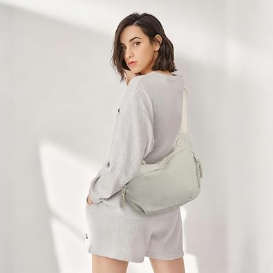 Dumpling Cross Body Bag, Nylon Crescent Crossbody Bag, Cross Body Sling Bags for Women with Adjustable Strap Multi Pockets for Ladies Travel Daily Shopping Work