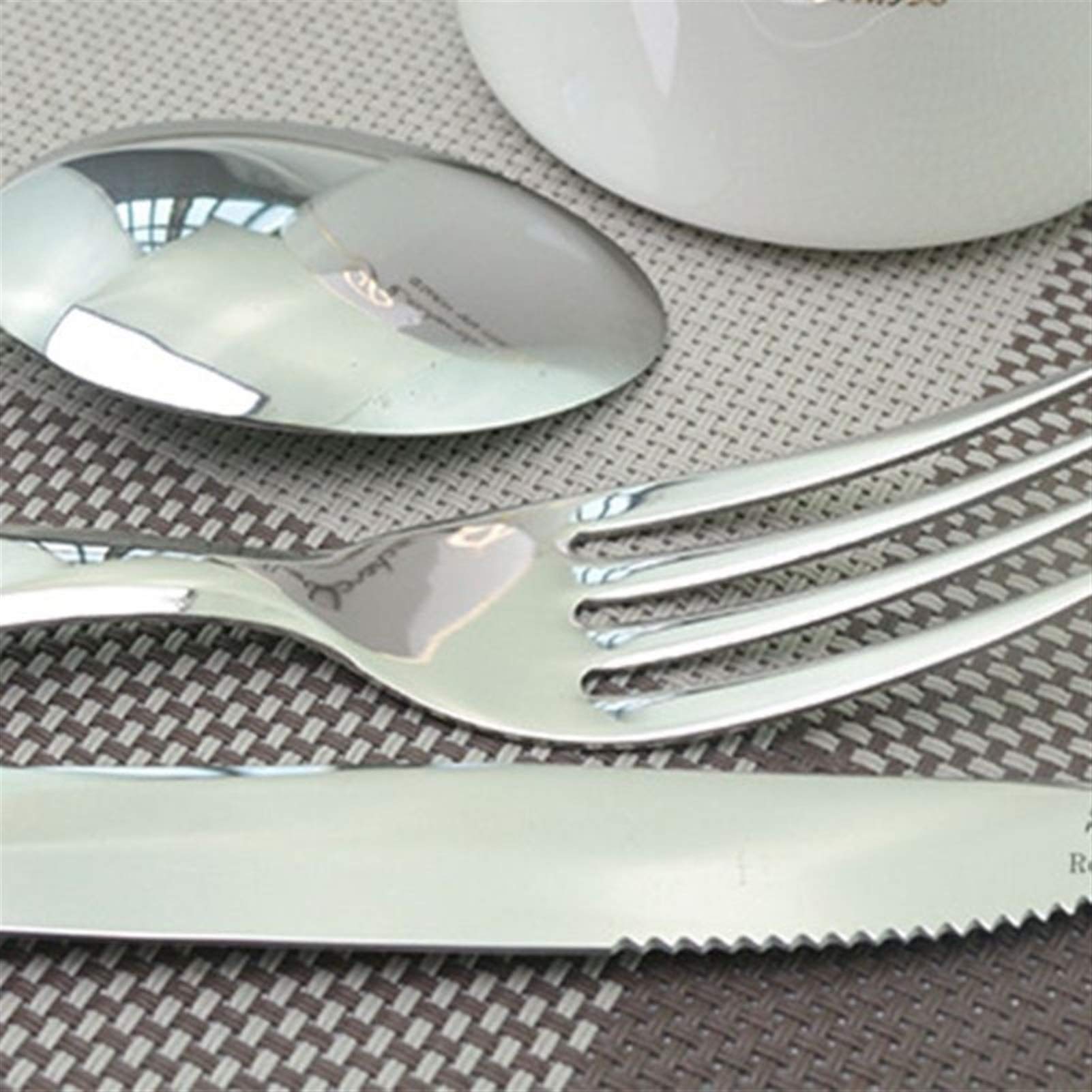 12pcs Manera de madera Cubiertos de acero inoxidable Forks Forks Spoons Knives Plandeware Set