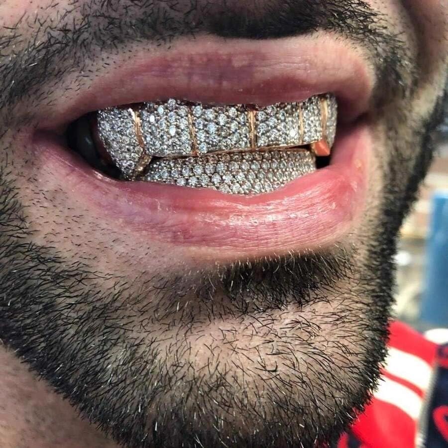 Fangs Grillz para Dientes Chapados en Oro 18K miniatura 2
