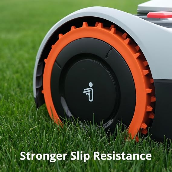 Navimow i105N + Rough Terrain Kit, Robust Wheels for Muddy Terrain and up to 35% Incline.