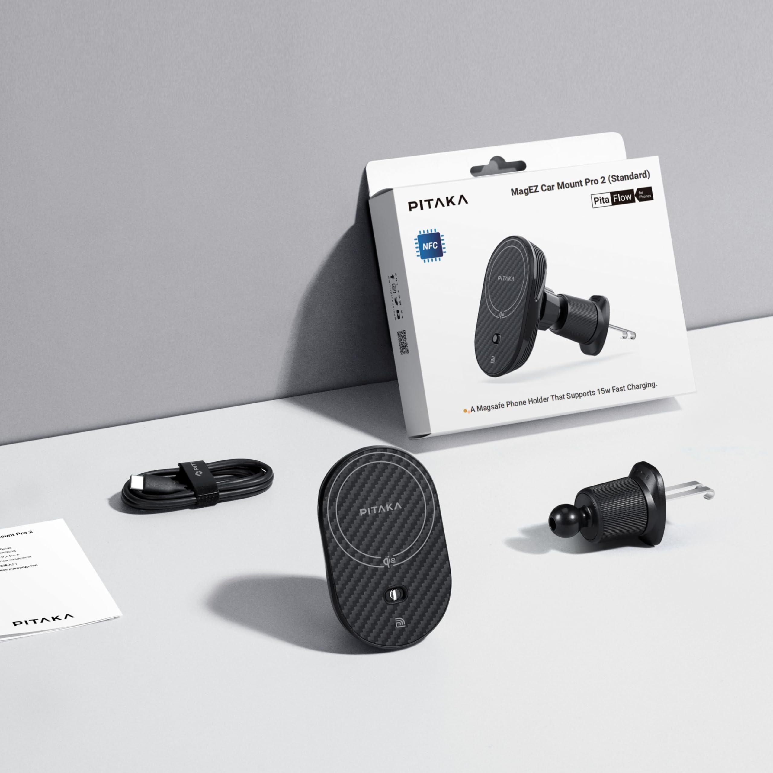 pitaka Qi2 Supporto Magnetico per Telefono da Auto con Funzione di Ricarica 15W Caricabatterie da Auto Ruotabile a 360° Caricabatterie Wireless [MagEZ Car Mount Pro 2] Pinza a Doppio Gancio