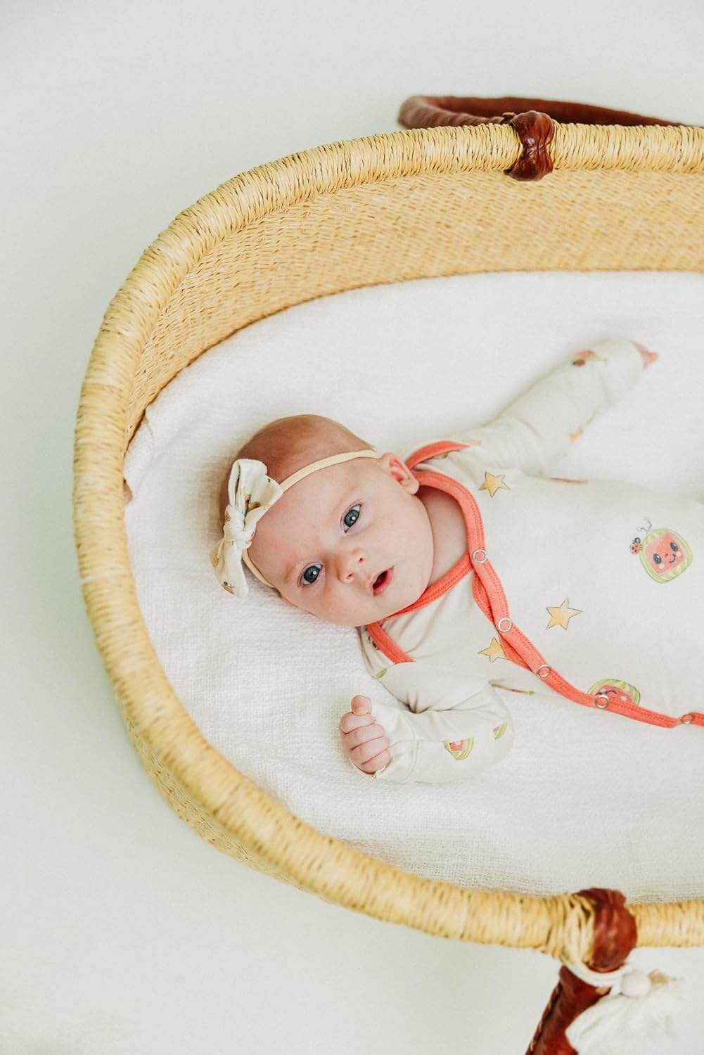 Copper Pearl Classic Baby Bow CoComelon