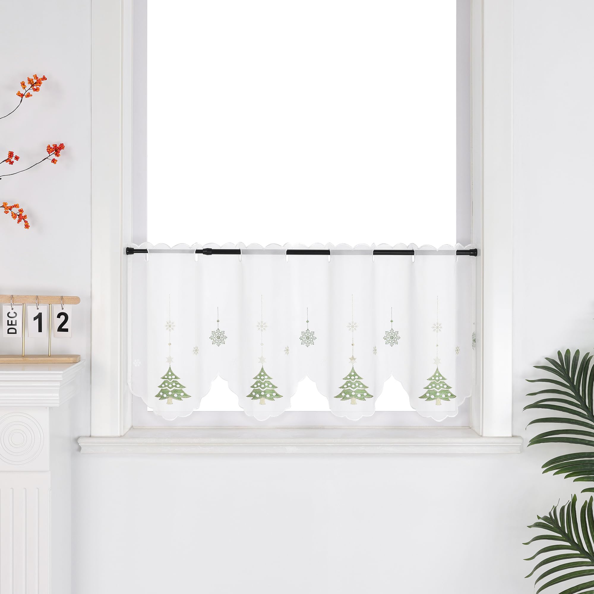 SCHOAL Scheibengardine Mit Weihnachtsbaum-Stickerei – Transparent, 90x30 Cm, Mit Lochleiste, Für Küche & Bad