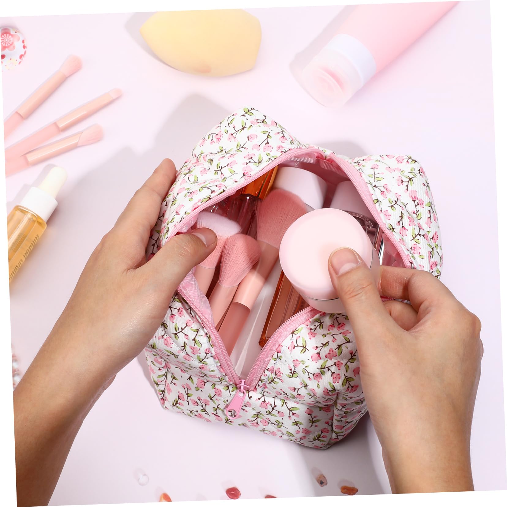 SOIMISS 5piezas Bolsa De Maquillaje Floral Organizador De Cosméticos Portátil para Viaje Cierre Seguro y Diseño Elegante para Accesorios y Menstruales