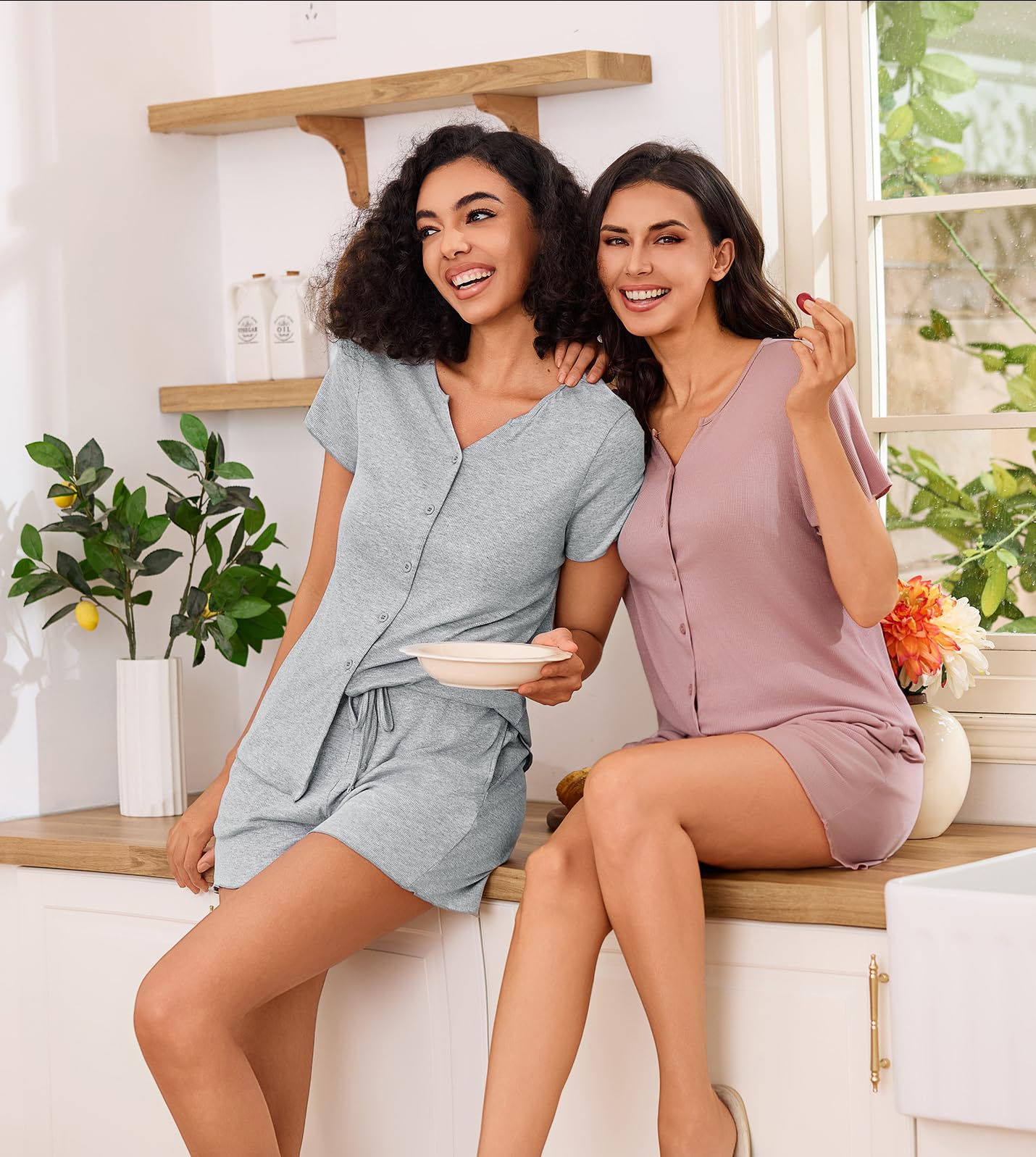 Demegimi Pigiama da Donna Cotone Estivo Corti Set Pigiama con Bottoni Donna Pigiami con Scollo a V Casual da Casa Morbido e Confortevole