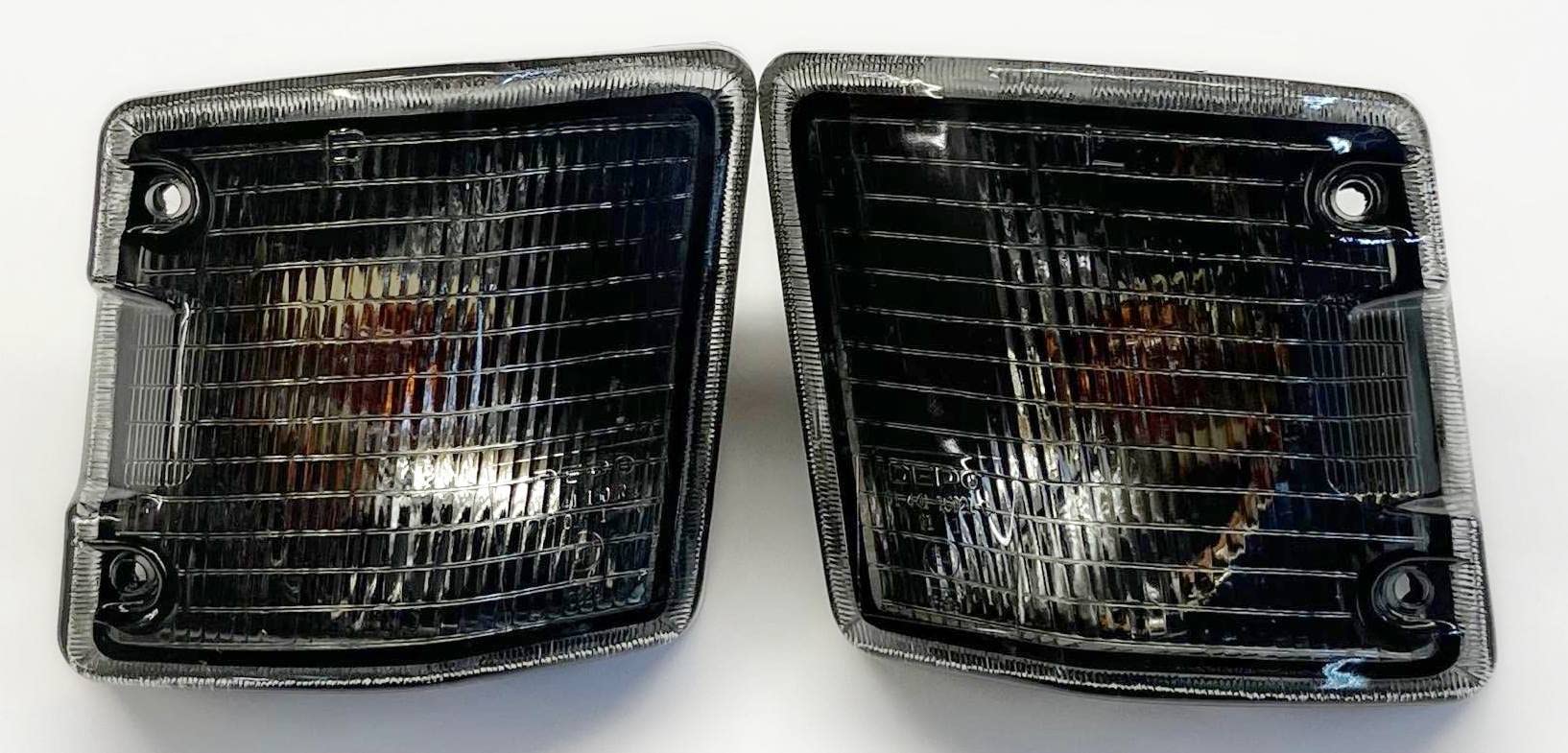 Pasuje do VW T2 T3 przedni kierunkowskaz wzmacniacz sygnału czarny lewy prawy 79-92
