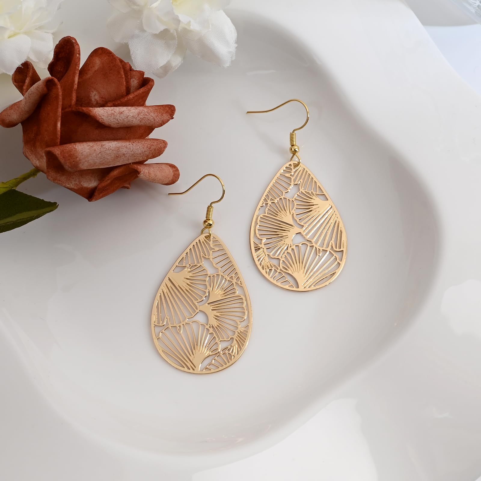14K Gold vergoldet Blattgold Ohrringe für Frauen, Silber Ohrringe Hängend Damen mit Anhänger Tropfenform, Wassertropfen Schmuck für Geschenk
