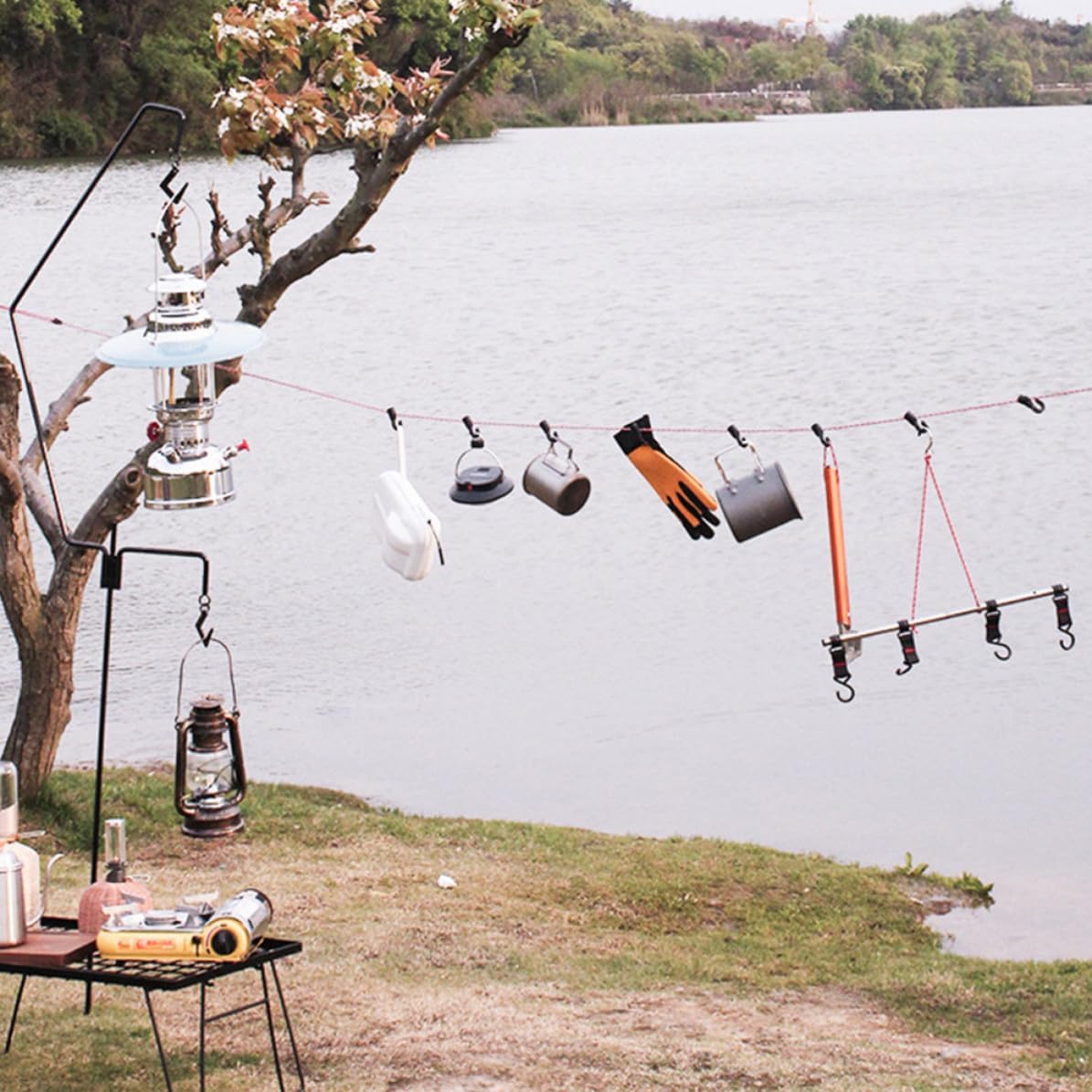 BESPORTBLE Clothesline for Hanging Clothes Adjustable, Camping Rope with Hook Design Abrasion Resistant Polyester and Nylon Outdoor Rope Portable Multifunctional the Tent and Sheds