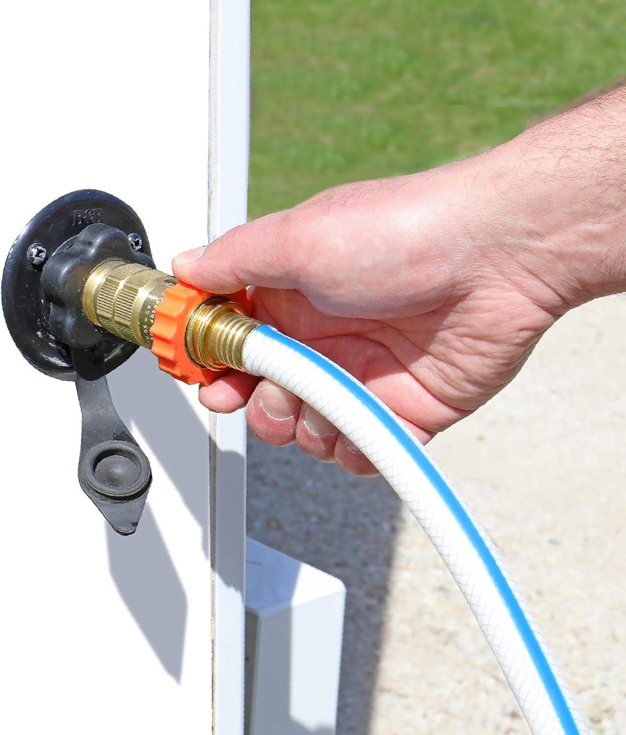 Valterra A01-1120VP Brass Water Regulator (Carded) : Automotive