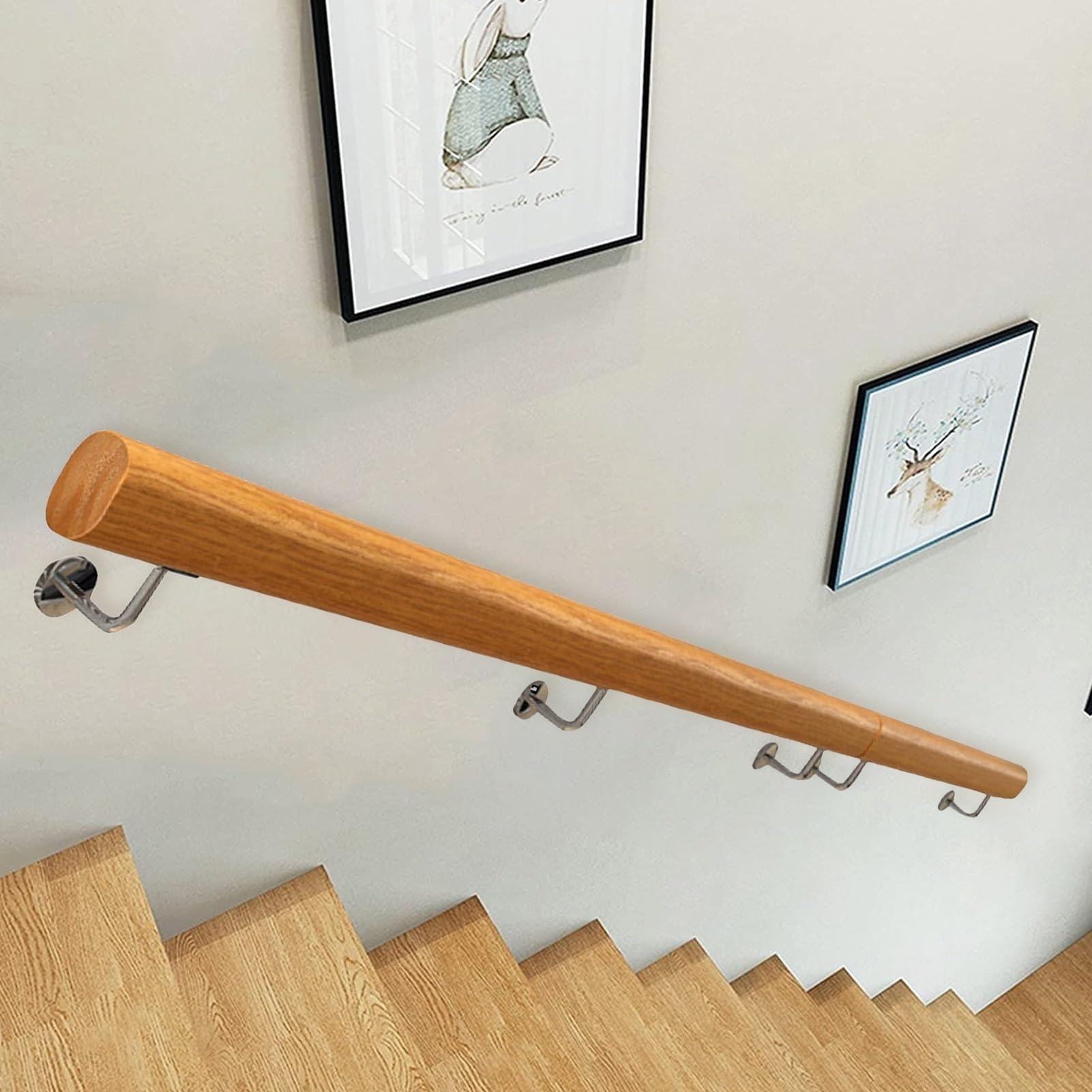 Rampe d'escalier de 3.6m en bois massif pour sécuriser l'accès
