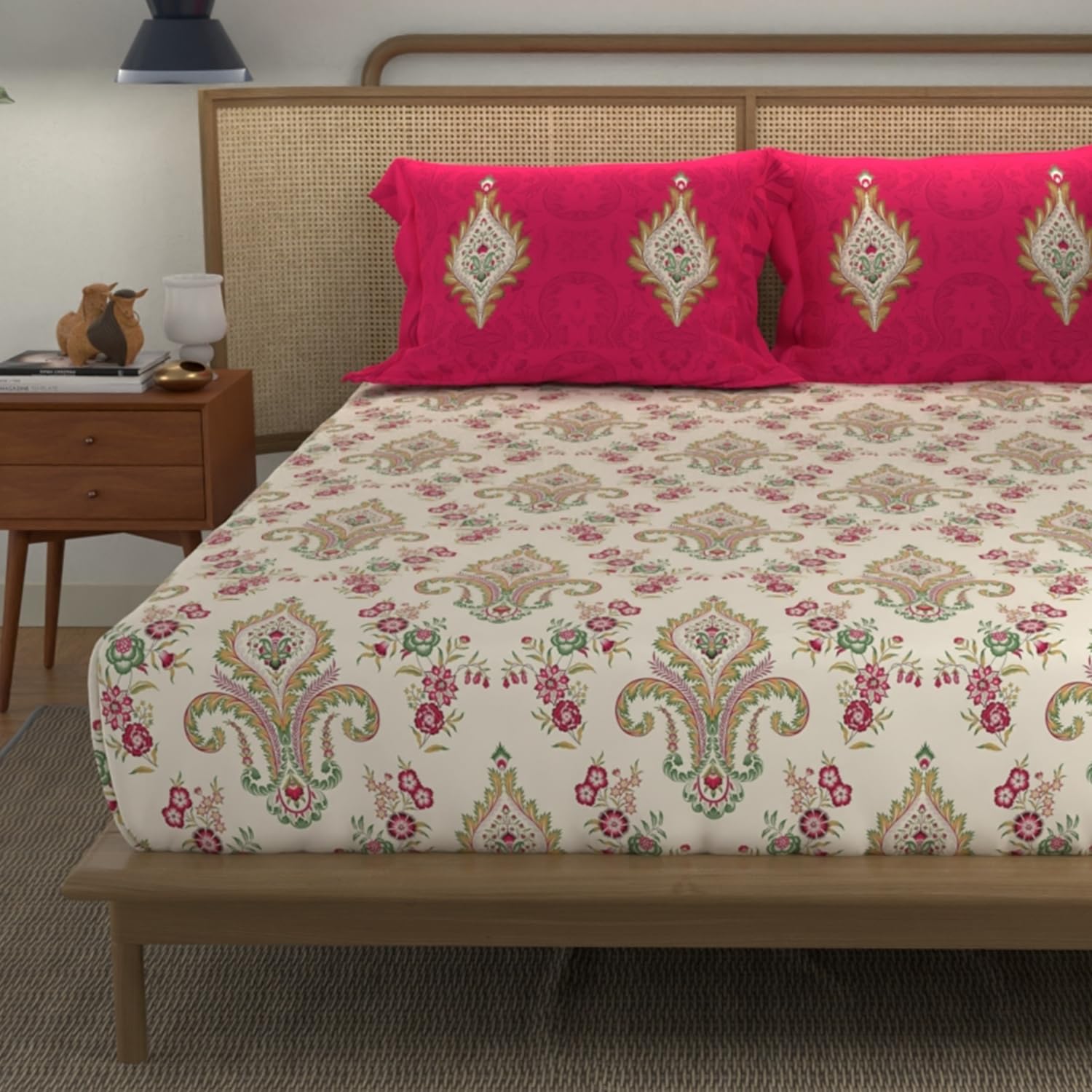 Urban Space - Divine Collection 100% Cotton Double Bedsheet with 2 Pillow Covers, Bedsheet - 90 inch x 100 inch, Motif Red-image-7