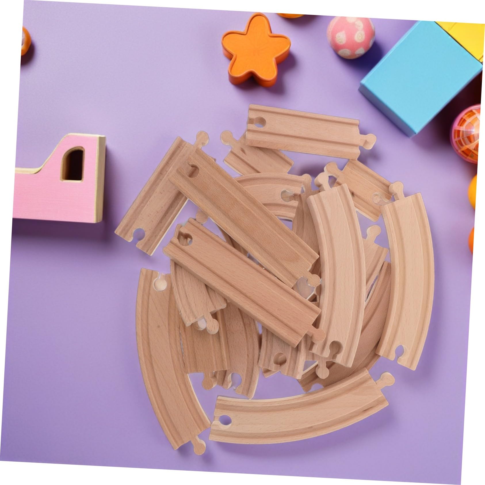 Uonlytech Binario Treno in Legno con Accessori di Connessione Curve e Dritte per Giocattolo Ferroviario con Meccanismo per Ragazzo Ragazza e Creatività