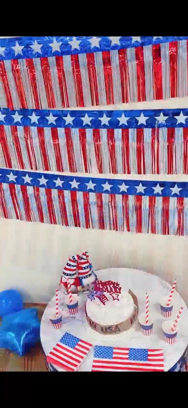 Amazon.com: Mega-L 4th of July Decorations 2 Pack 40 Feet Foil