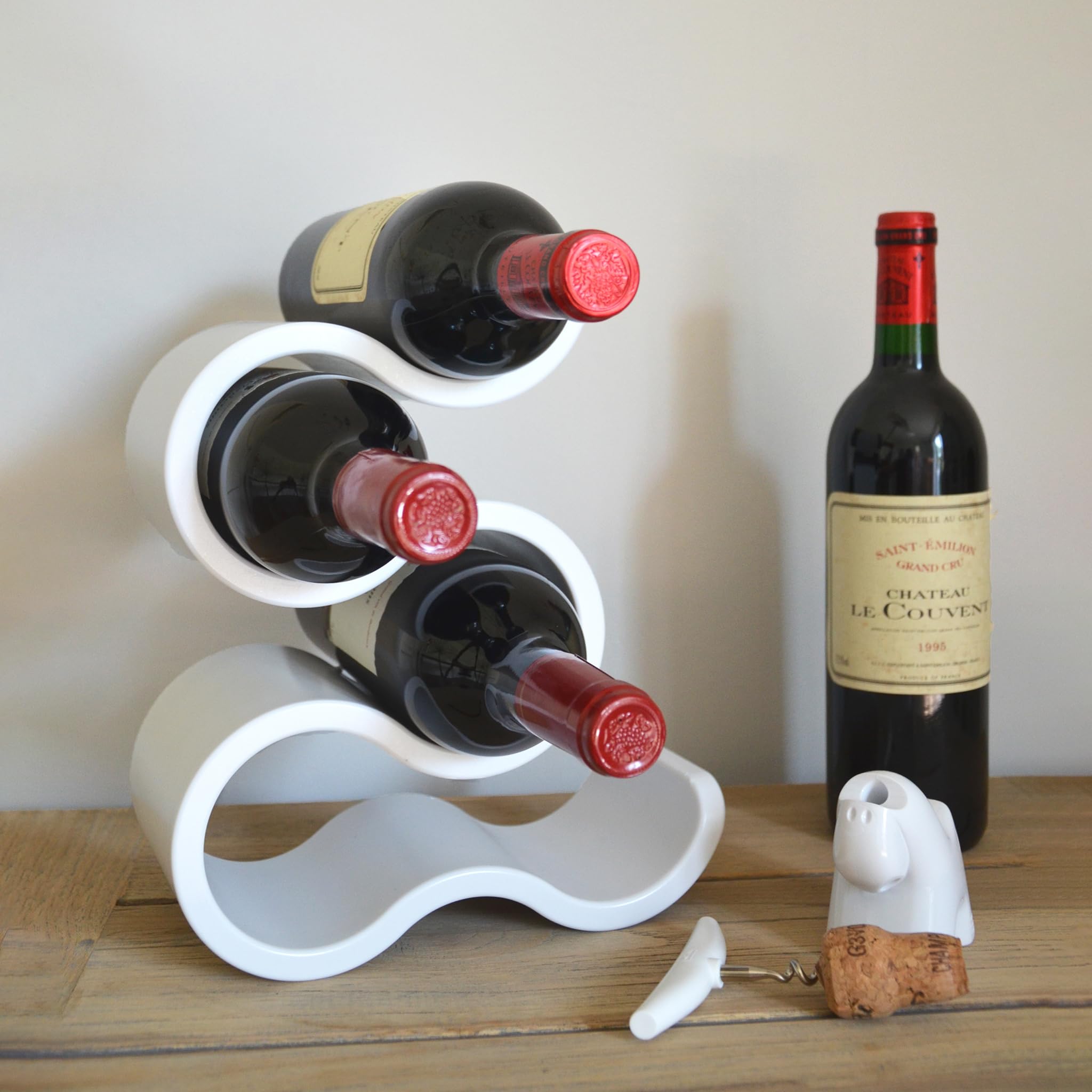 BOA Weinregal – Modernes Weinflaschenregal für 5 Flaschen, platzsparend, dekorativ, robust, aus hochwertigem Kunststoff, ideal für Küche oder Wohnzimmer, deutsches Design
