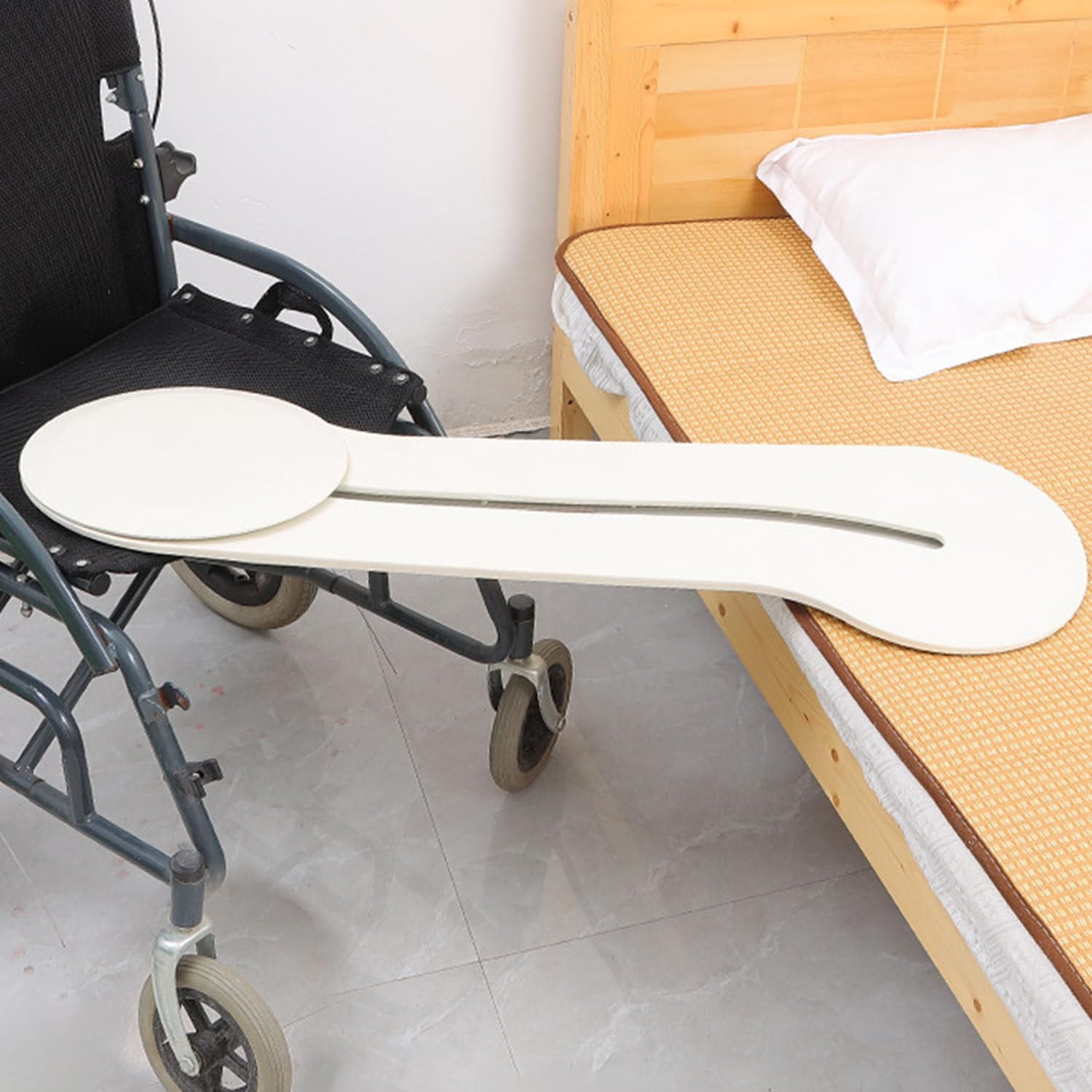 ♿介護の現場で大活躍 車椅子からベッドへ乗り移り助ける便利な移乗用具ボード 新品箱入り)介護の現場で大活躍 車椅子からベッドへ乗り移り