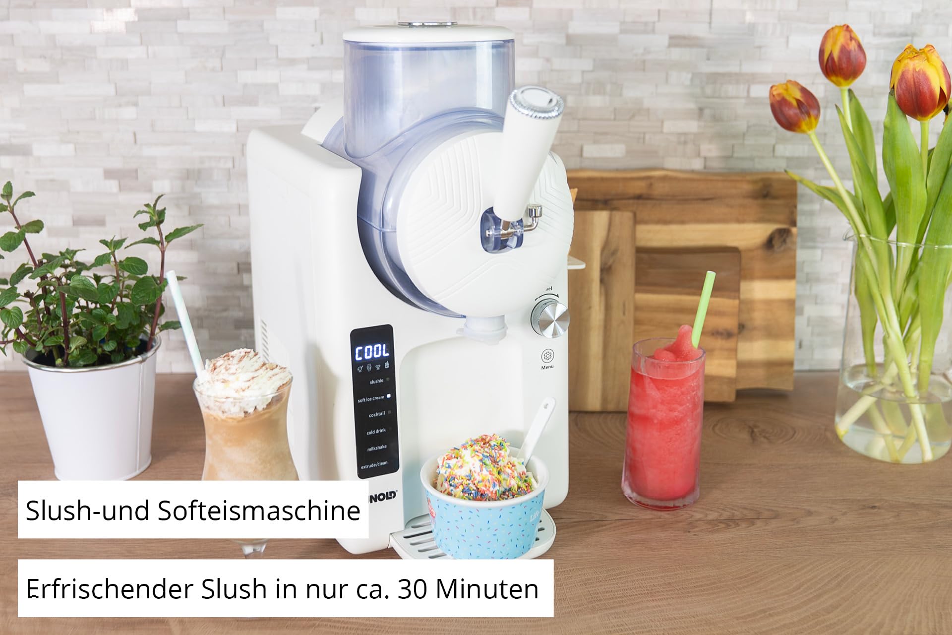 Unold 48950 Slush- und Softeismaschine Sofie mit Kompressor ca. 2 L 5 Programme für Slushies, Softeis Frozen Cocktails, Milchshakes in 30 min, Behälter spülmaschinengeeignet, Weiß