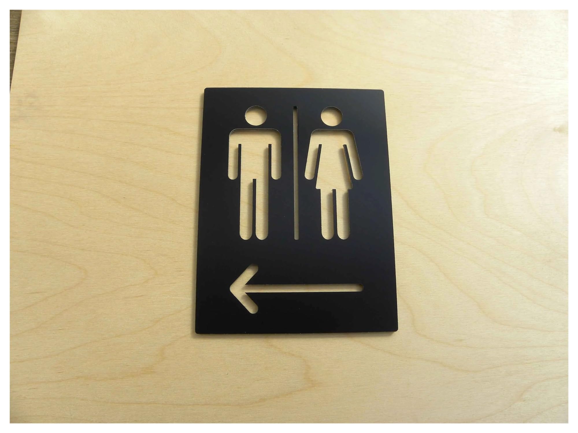 Panneau Wc Plaque de signalisation toilette en alliage d'aluminium métal noir et or 3D autocollant mural porte salle bain for toilettes publiques panneau Art décoration la maison(Black,30X20CM)