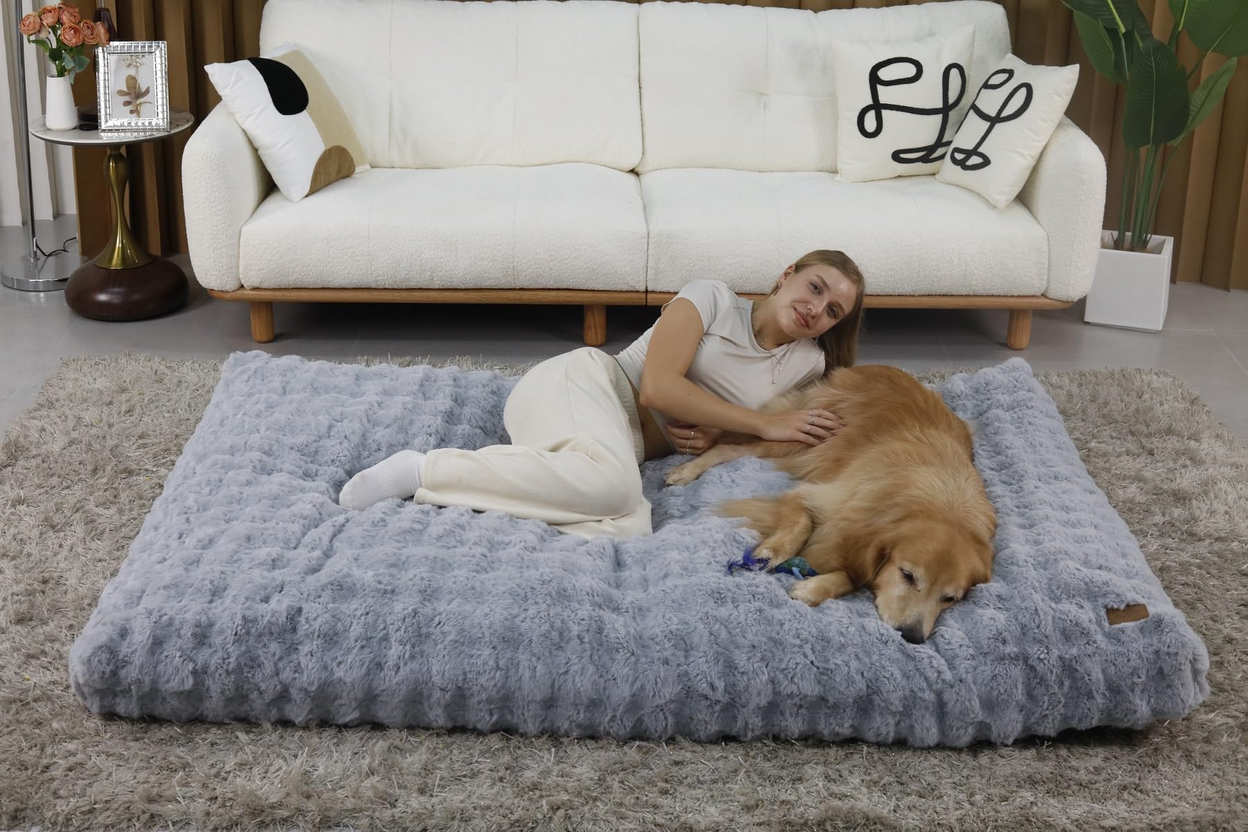 BingoPaw Hundebett fr Menschen Hunde: 200x130x18 cm Riesiges Human Dog Bed  fr Erwachsene, Flauschig Weich Abnehmbar Bezug, 4XL Hundebetten  Hundekissen Hundematratze Teppich Wohnzimmer, Grau : Amazon.de: Haustier