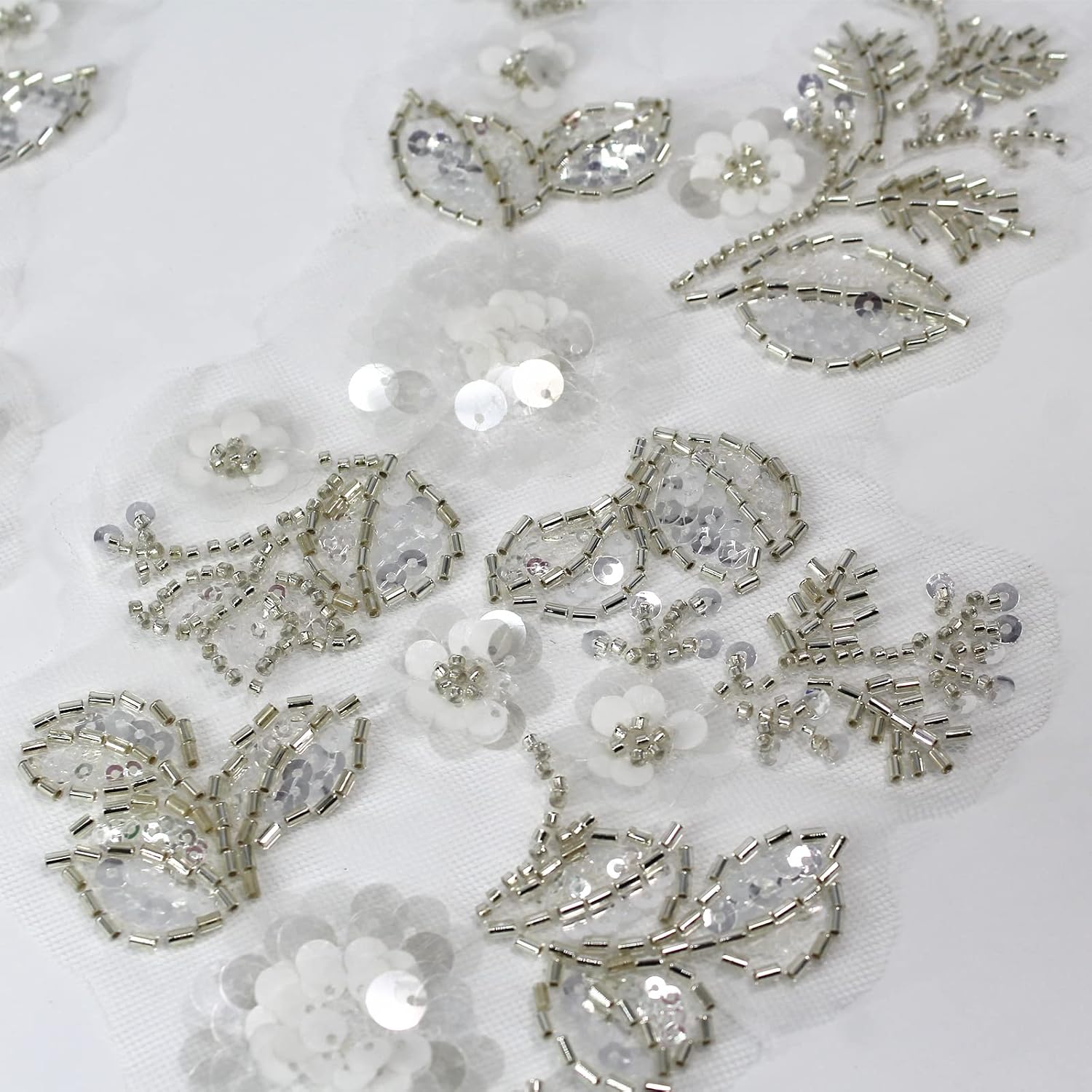 One Pair 3D Beaded Embroidery Sequin Lace Applique White Mirror Sew On Flower Fabric Collar Patch Motif Wedding Gown Dress Bridal DIY Crafts