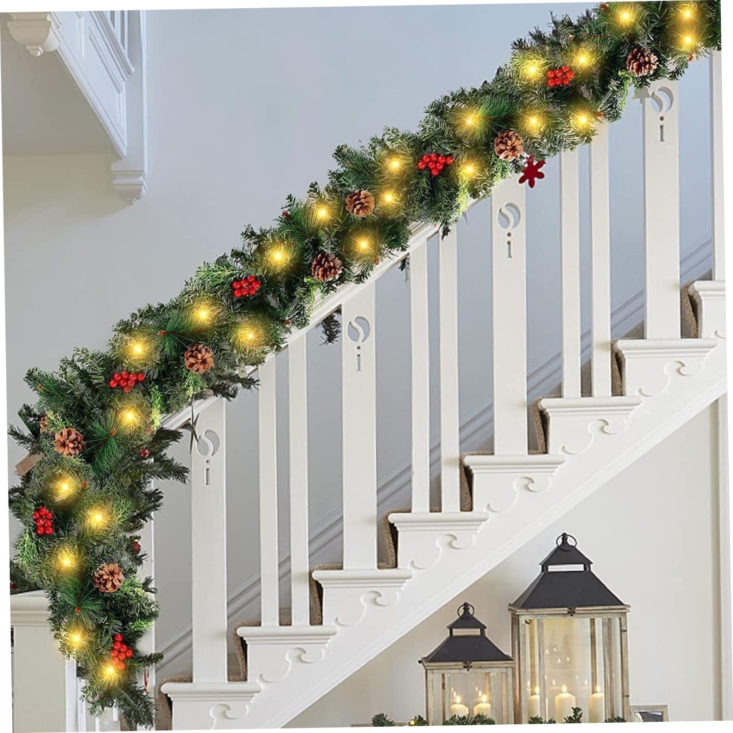 Guirlande De Noël Pré-éclairée 2.7 M - Neige Floquée, Pommes De Pin, Baies Rouges, Fonctionne Sur Piles