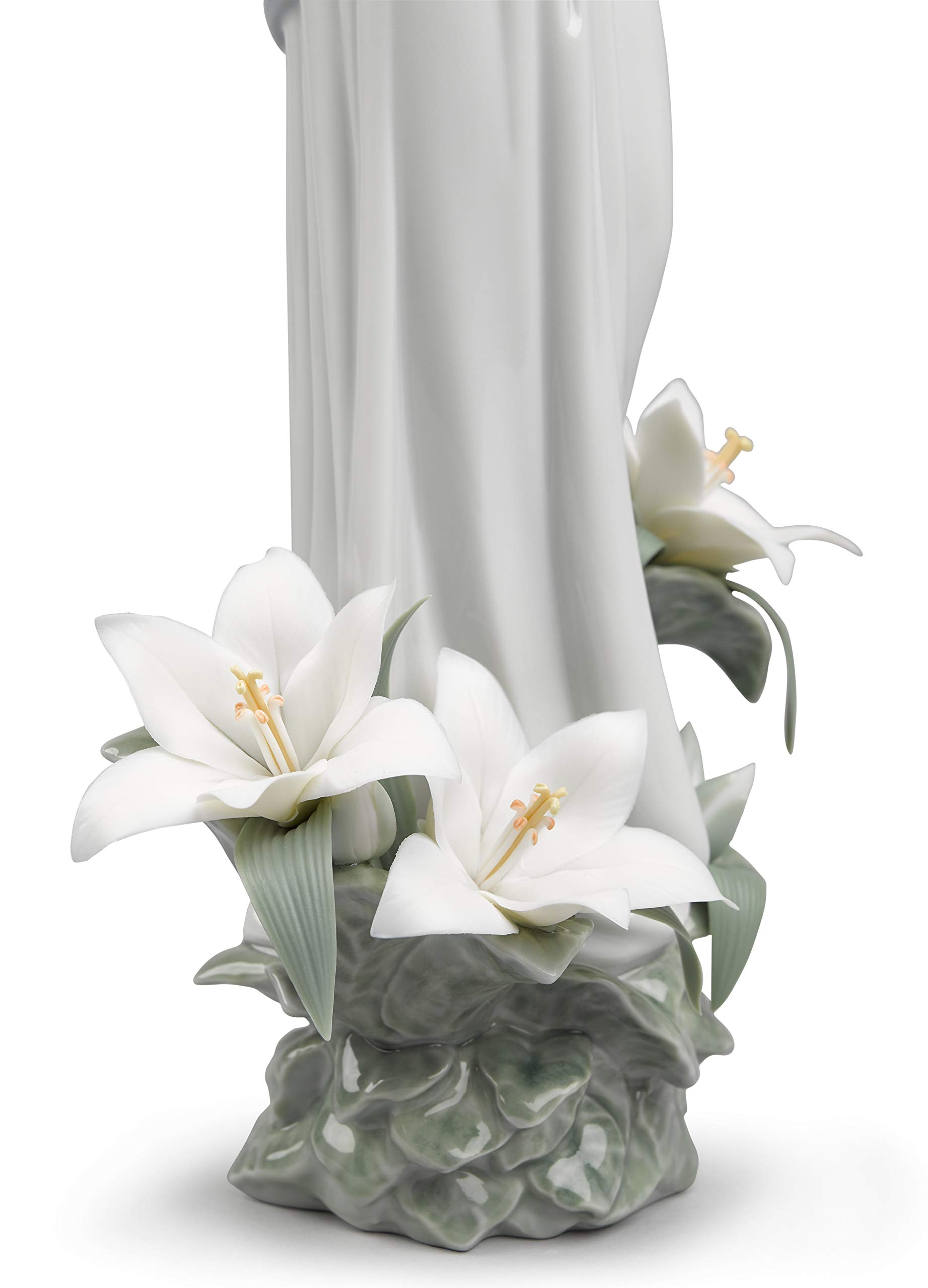 Amazon.co.jp: LLADRo' 花のマドンナ フィギュア 磁器聖母マリア