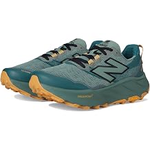 New Balance Men's HierroSneaker