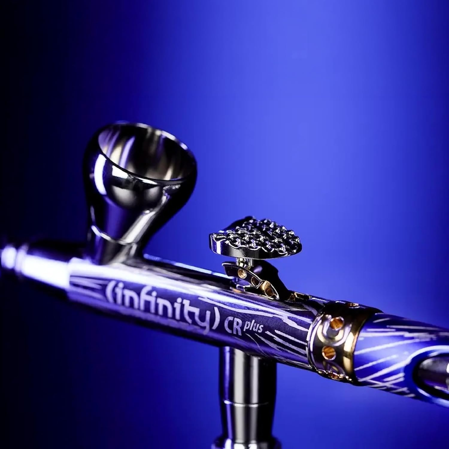 Harder & Steenbeck Airbrush – Giraldez Infinity CRplus MkII – 0.25mm Titanium UberDetail Nozzle – Dual Action Gravity Feed – Acupressure & Clog Control – Detail + 2ml Cups