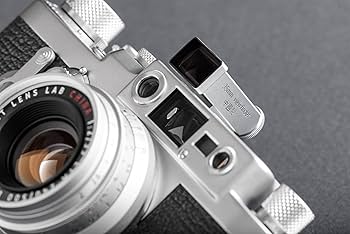 LEICA 純正 35mm フィルムパトローネ（真鍮製） LEICA 純正 35mm フィルムパトローネ（真鍮製） - メルカリ
